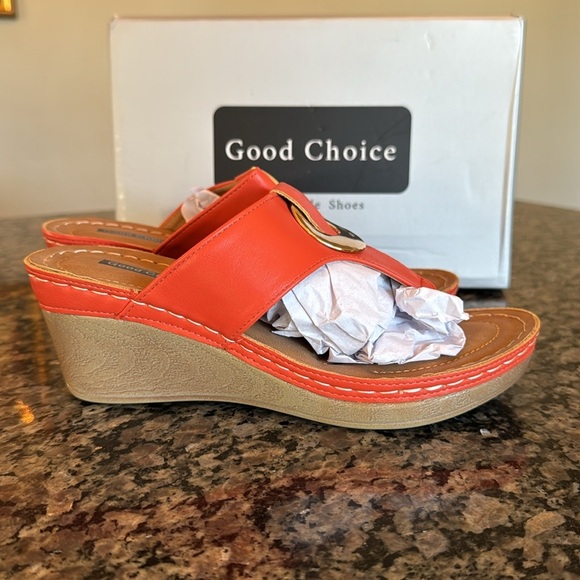 Good Choice Genelle wedge coral sandal NIB 7 - Picture 2 of 9